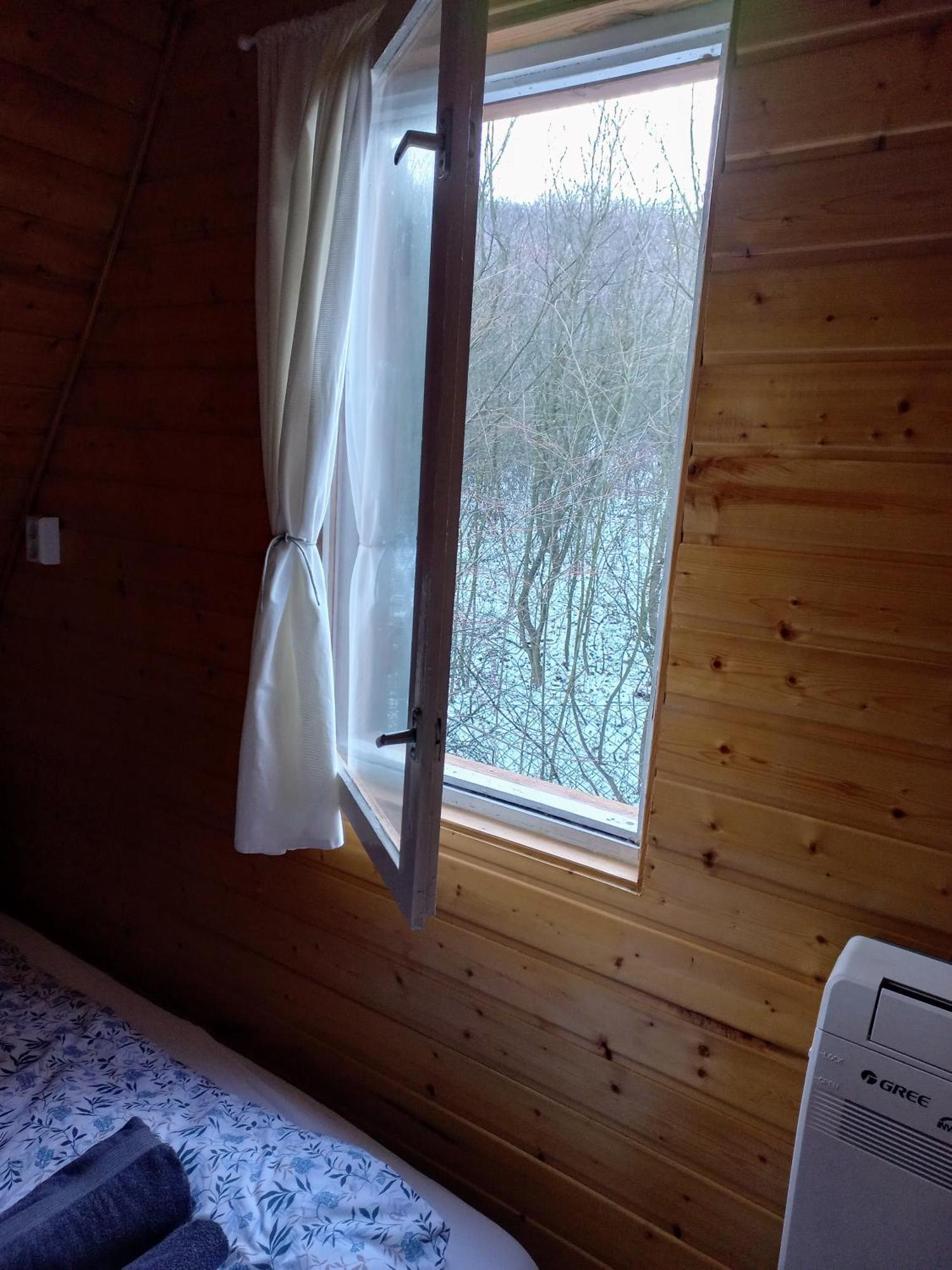 Ferienwohnung The Woodhouse Vendeghaz Nagymaros Exterior foto